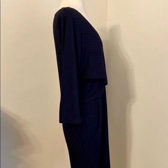 Jessica Simpson Maternity Wrap Dress - Picture 4 of 6